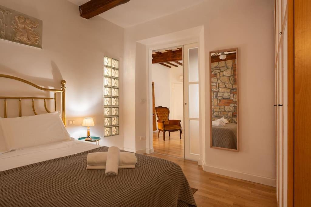 Keys Of Italy - Mercato 20 - Modern 1 Bedroom Nearby Mercato Apartamento *