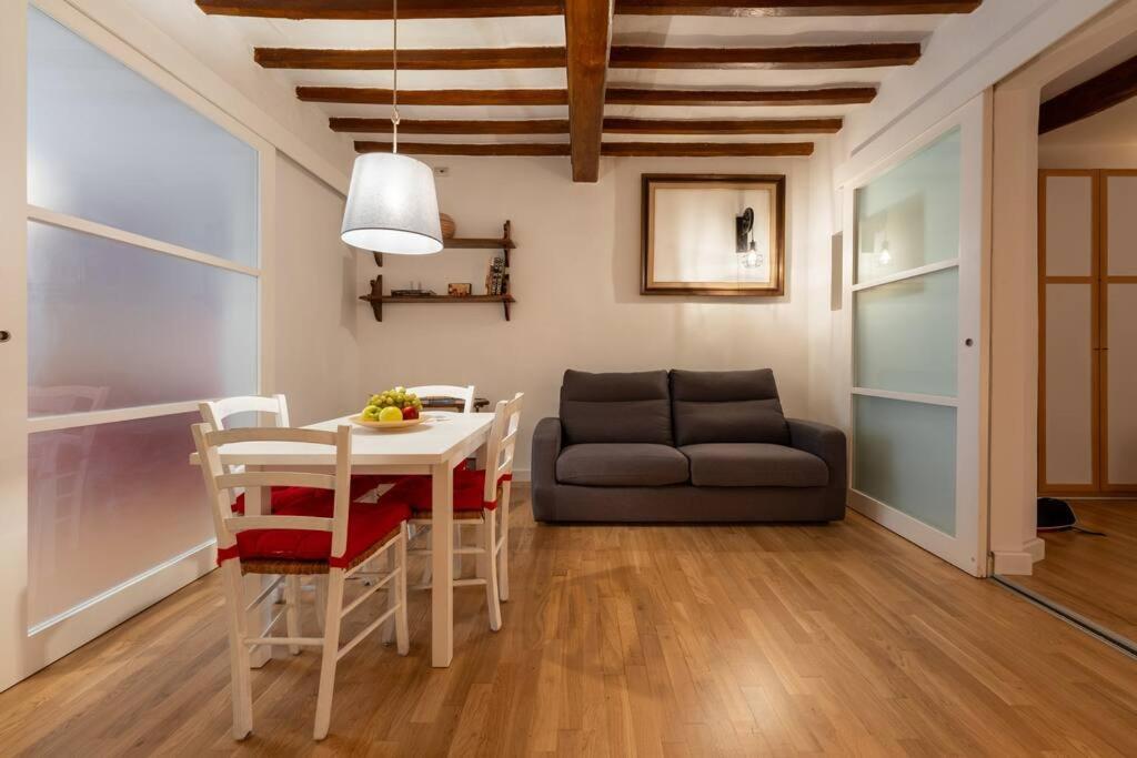 Keys Of Italy - Mercato 20 - Modern 1 Bedroom Nearby Mercato Apartamento *