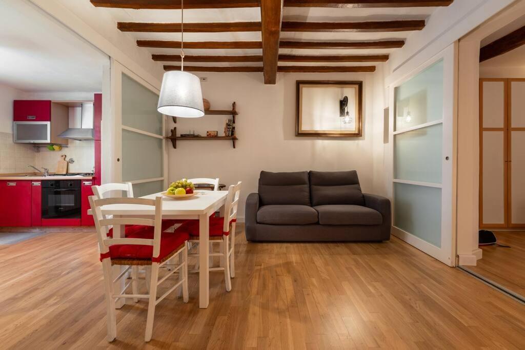 Keys Of Italy - Mercato 20 - Modern 1 Bedroom Nearby Mercato Apartamento *